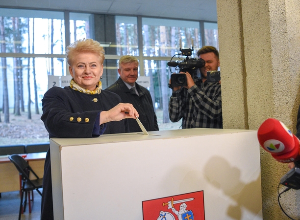 Prezidentė: balsavau už dirbantį ir nevagiantį kandidatą