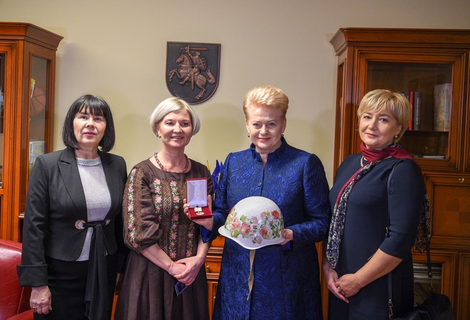 D. Grybauskaitė pagerbta išskirtiniu Ukrainos žmonių apdovanojimu