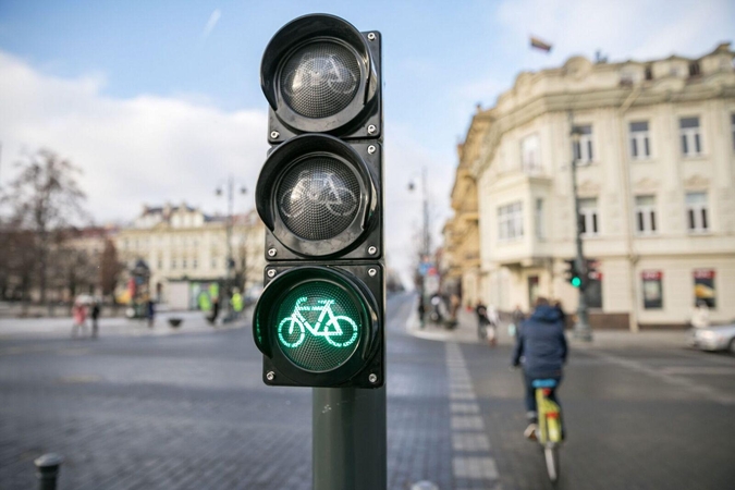 Gedimino prospekte – dviratininkams pritaikyti šviesoforai