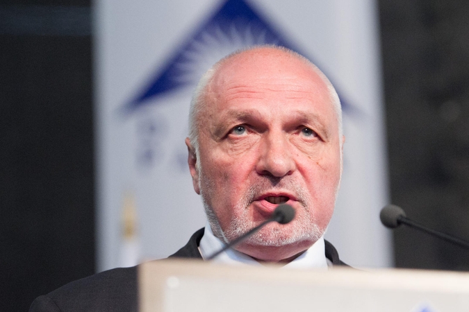 V. Mazuronis: ministrė su NŽT vadove pasielgė kaip įmanoma griežčiausiai