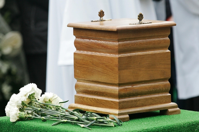 Rokantiškių kapinėse rastas nelegalus kolumbariumas