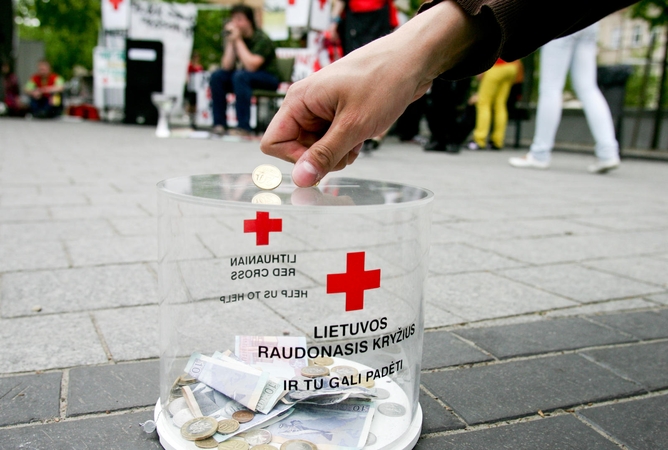 Raudonojo Kryžiaus draugija surinko 51 tūkst. litų Ukrainai paremti