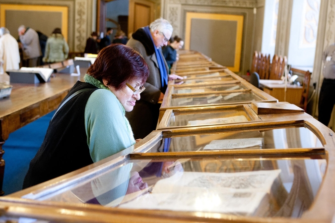 Nepaprastų istorijų mėgėjus kviečia į unikalią parodą