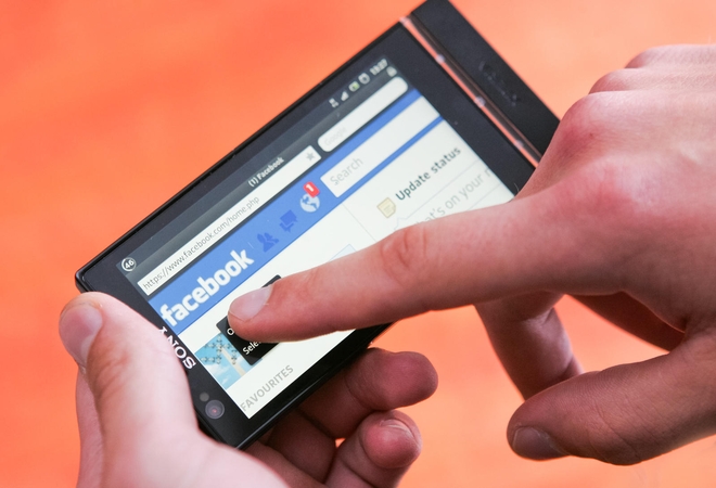 Į rūsį uždarytas vaikinas pagalbos šaukėsi per „Facebooką“