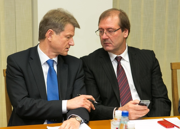 Seimo narys apie politinę korupciją: tai sisteminis reiškinys