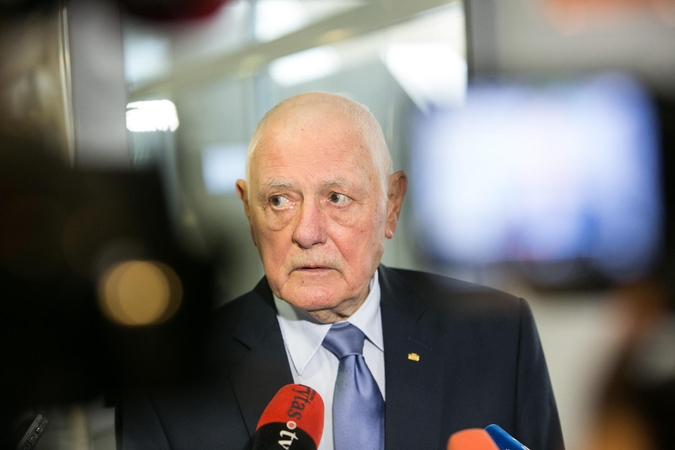 V. Adamkus dėl notos: o ko kito galėjot tikėtis iš Rusijos?