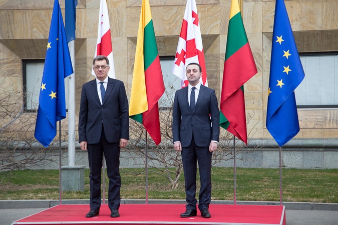 Premjeras kviečia Gruziją plėtoti bendradarbiavimą