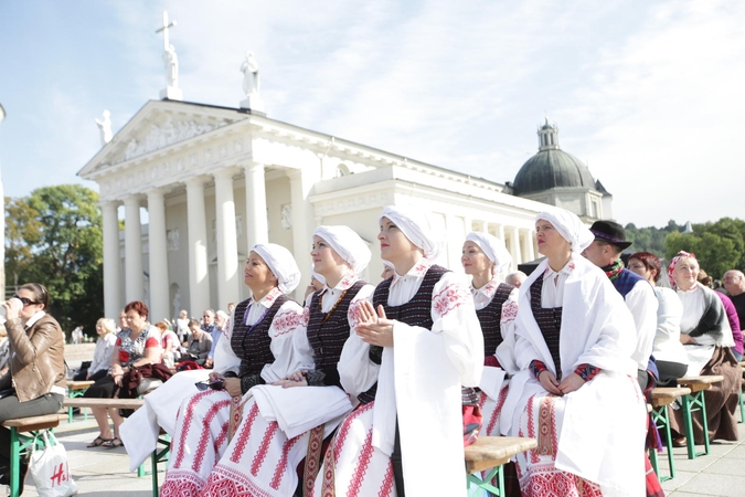 Tautų mugė: ką šiemet pamatysime Gedimino prospekte?