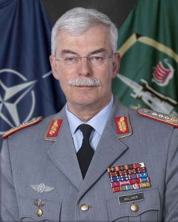 Lietuvoje lankysis NATO Jungtinės pajėgų vadavietės Brunsume vadas