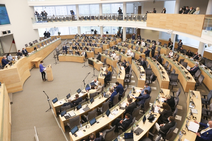 „Darbiečiai“: įstatyme partnerystė apibrėžta per plačiai, jos neremia visuomenė