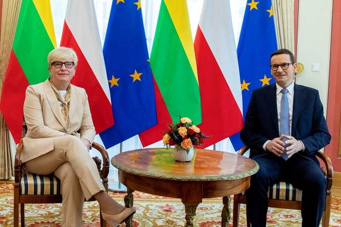 Lietuvos ir Lenkijos vyriausybės ragina ES peržiūrėti Bendrijos migracijos politiką