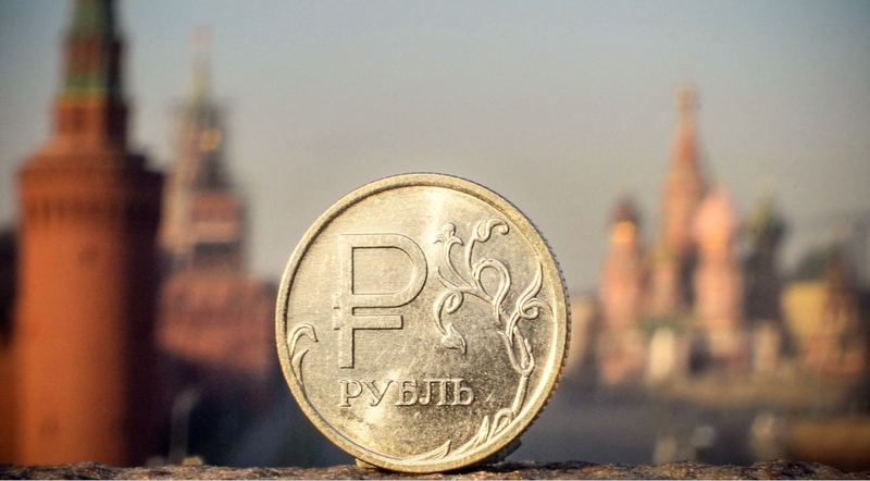 ES pareigūnas: daugiau Rusijos bankų bus atriboti nuo SWIFT