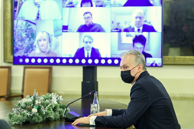Prezidentūra: pandemijos pikas gali būti praėjęs, bet situacija – dar sudėtinga