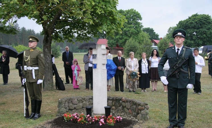 Paminėtos pasieniečio A. Barausko 76-osios žūties metinės