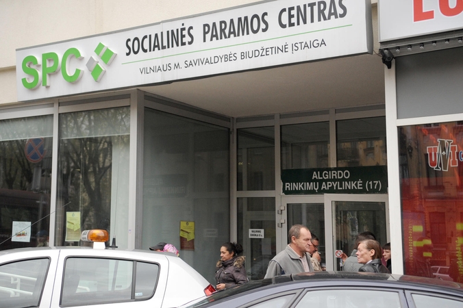 Sostinėje tirpsta socialinių pašalpų gavėjų skaičius