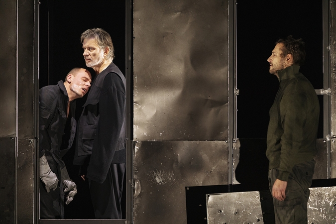 Nacionaliniame Kauno dramos teatre – premjera „Žemė“