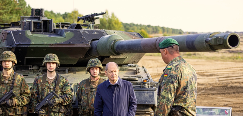 Ministrė: Vokietija pasirengusi leisti Lenkijai nusiųsti Kyjivui tankų „Leopard“