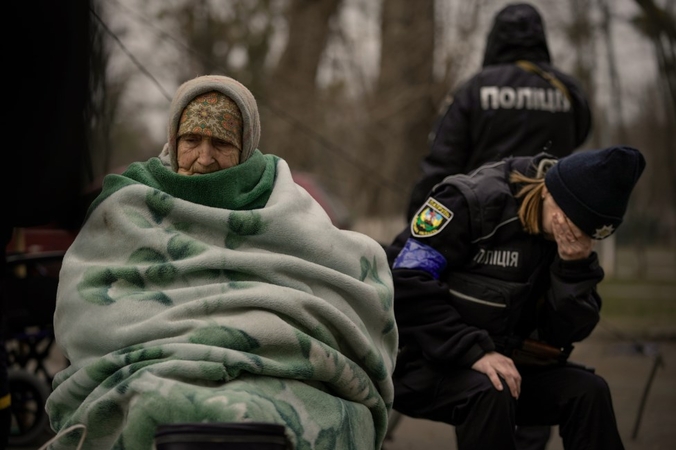 Lietuvos institucijos teiks emocinę pagalbą Ukrainoje esantiems žmonėms