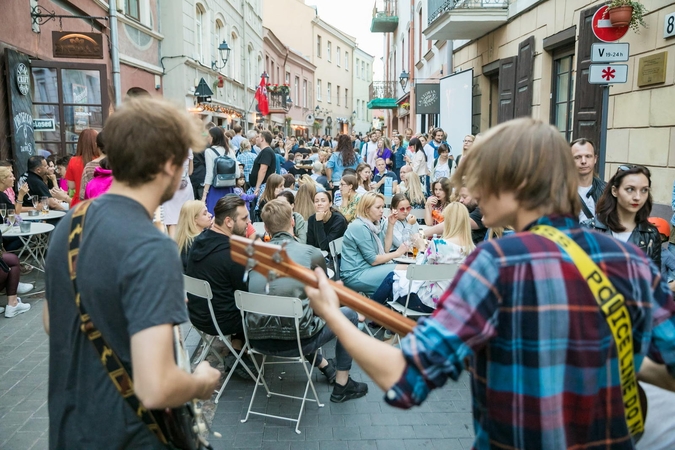 Ragina Seimą imtis veiksmų arba bus galima pamiršti apie lauko kavines
