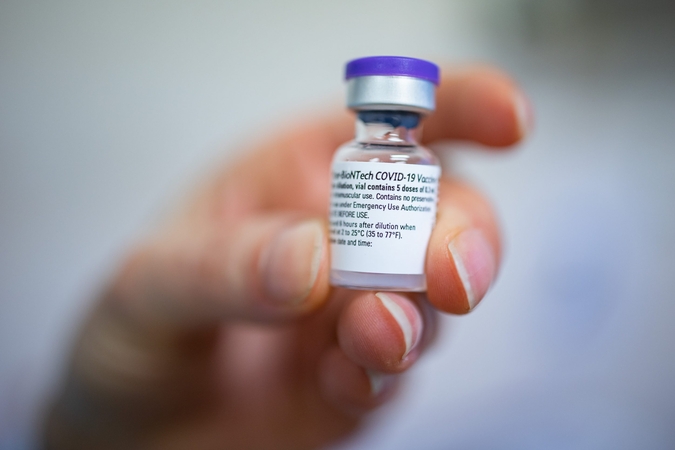 Lietuva pirks papildomų „Valneva“, „Moderna“, „Pfizer“ vakcinų