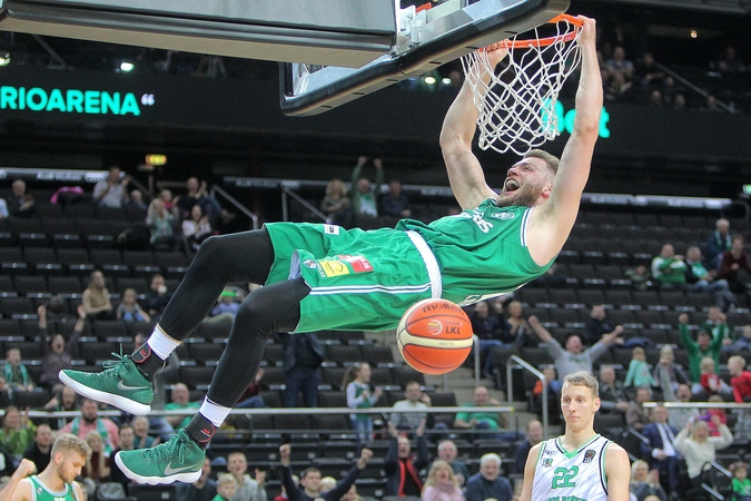 „Žalgiris“ nustebino 15 metų nematytu tritaškių taiklumu