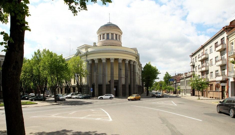 Spektaklis – kvietimas į debatus