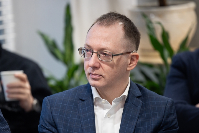 Valia: dr. T. Janeliūnas išskiria, kad visos strategijos tėra tik popierius tol, kol nėra konkrečių veiksmų ir įgyvendinančių sprendimų.