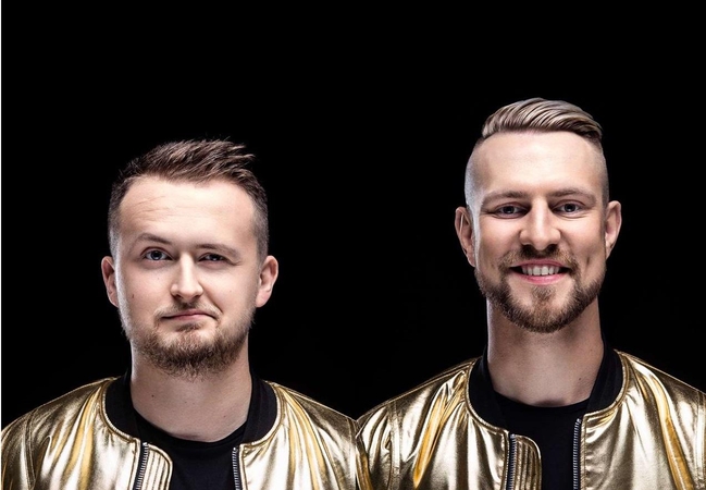 Penkiose Lietuvos arenose – dviejų Mantų stand-up šou