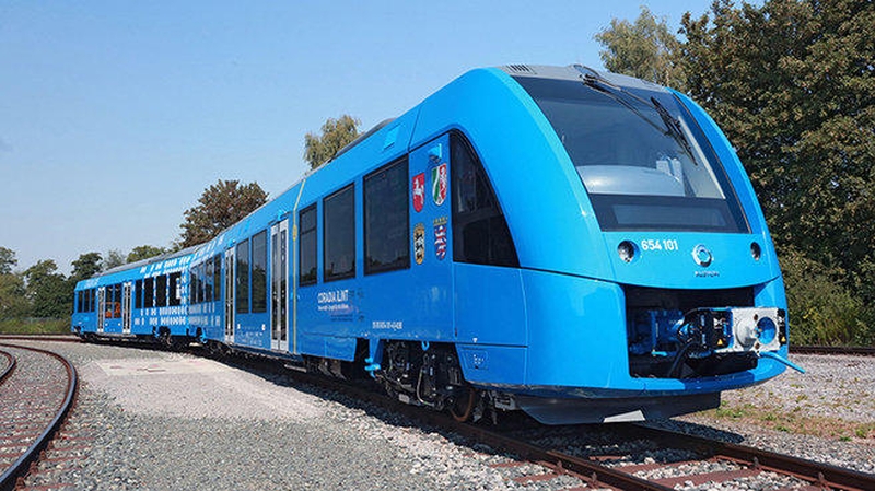 Naujoji transporto era: Vokietijos traukiniai bus varomi vandeniliu 