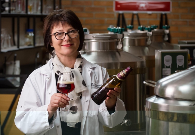 Kokybė: anot vyriausiosios „Švyturio“ aludarės Dž. Armonienės „Crimson Cherry“ brandinamas šešias savaites ir nė dienos trumpiau. 