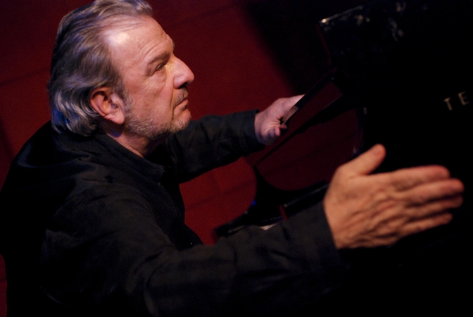 A. Piazzollos bendražygis Vilniuje pristato naująjį tango