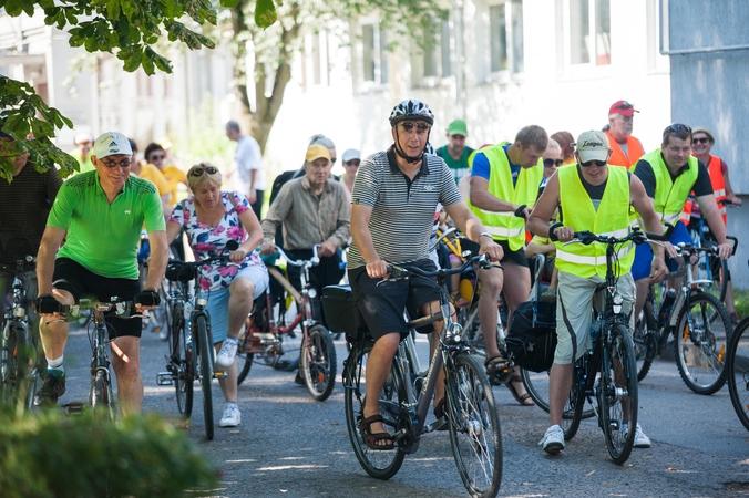Aleksotiškiai mynė dviračių pedalus 