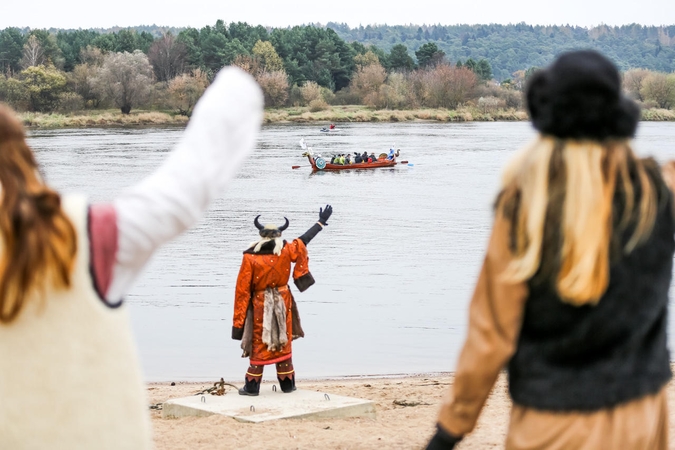 Zapyškį šturmavo vikingų laivai