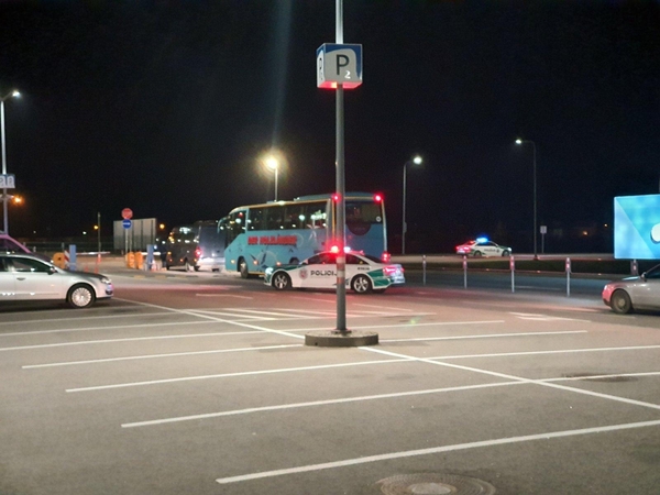 Specialiu reisu į Kauną buvo parskraidinta apie 140 vežėjų: visi jie karantinuoti 