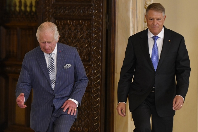 Britų karalius Charlesas III atvyko į Rumuniją pirmojo vizito po karūnavimo