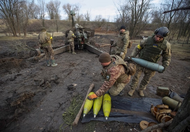 Ukraina teigia, kad Rusija planuoja taktikos pokyčius, naudodama daugiau dronų