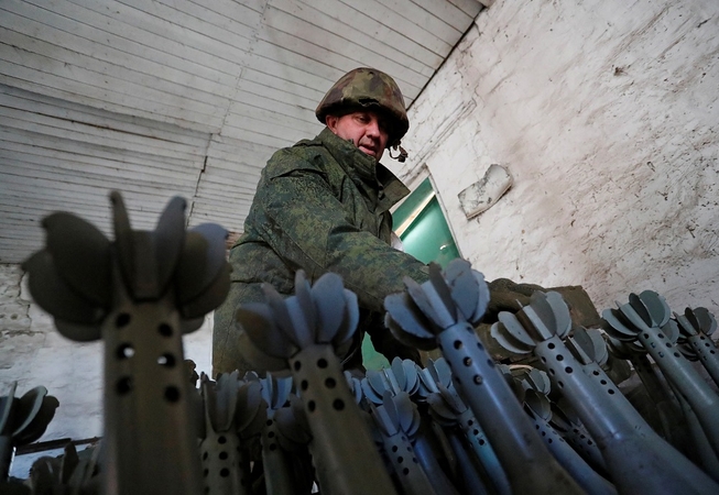 Ukrainoje kovojantiems rusų kariams bus suteiktas veterano statusas