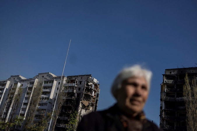 Prorusiški separatistai nuėmė ukrainietiškus kelio ženklus Mariupolyje