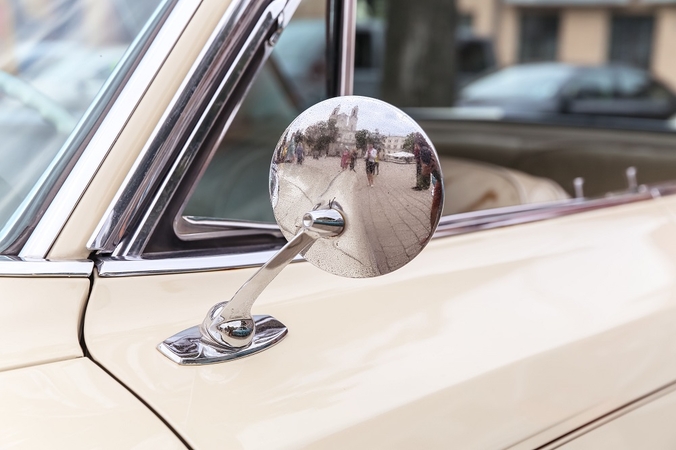 Realybė: kur Klaipėdos centre pastatyti automobilį – problema ne tik studentams.