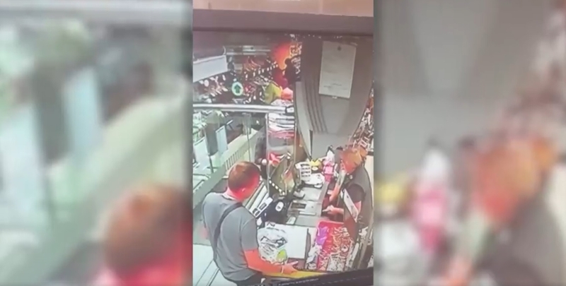 Ieškoma, kas parduotuvėje atsiskaitė padirbtais pinigais: gal atpažįstate?