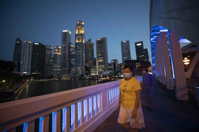 Singapūre užregistruotas rekordinis COVID-19 atvejų šuolis