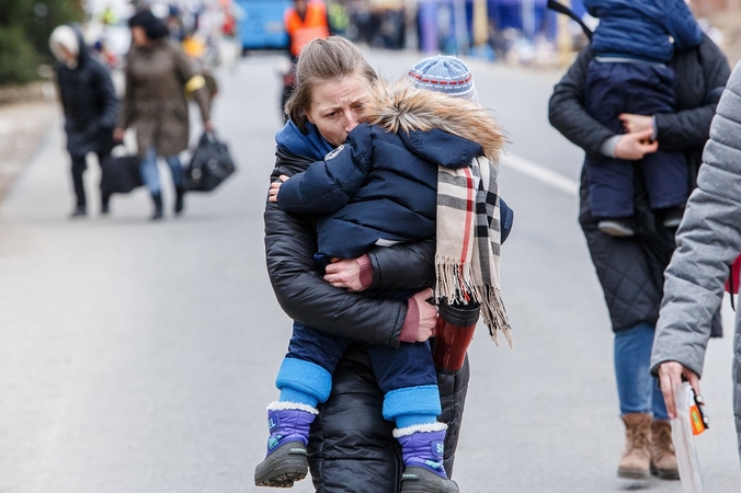 Auklėjimas karo metu: mes bandome jiems pasakyti tiesą