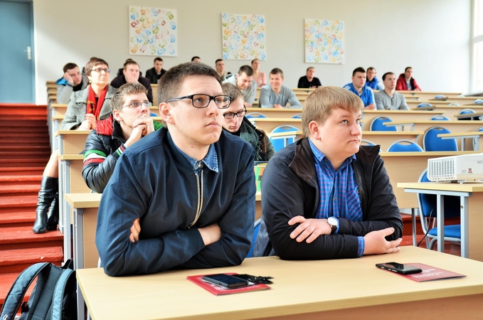 Šią savaitę daugiau nei 800 mokinių panoro tapti studentais Klaipėdos universitete