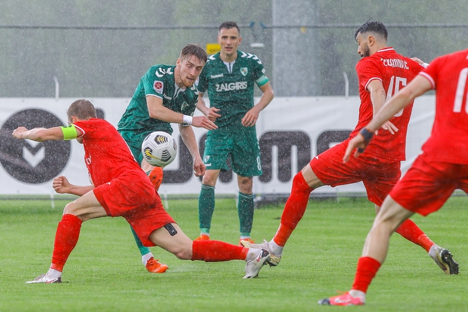 Žaibiškai įkandę kauniečiai artėja prie A lygos lyderių