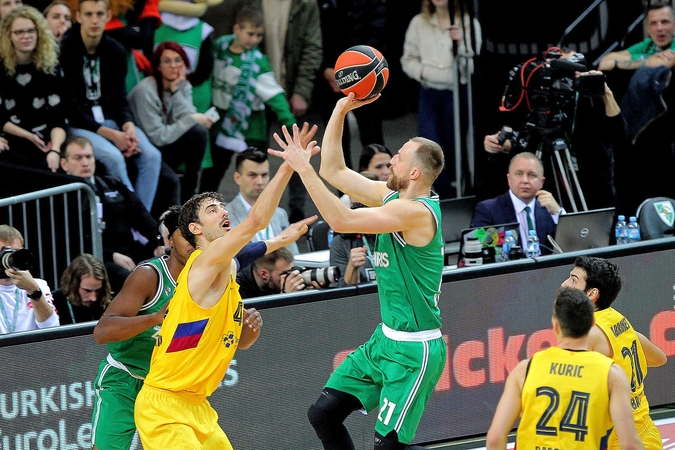 „Žalgiris“ turėjo pripažinti Eurolygos favoritų pranašumą