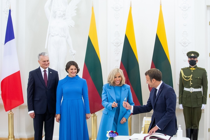 G. ir D. Nausėdų koronaviruso testų rezultatai – neigiami