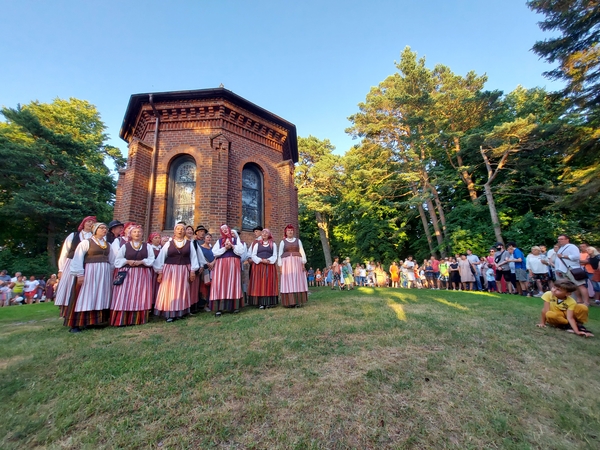 Valstybės dieną Palangoje – „Tautiška giesmė“ ir šventė-piknikas „Pozityviai“