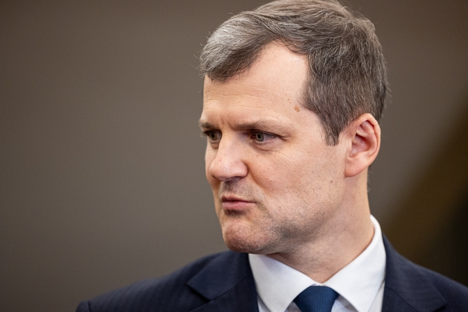 Paluckas: nei vienam rajonui nėra grėsmės turėti karinį poligoną