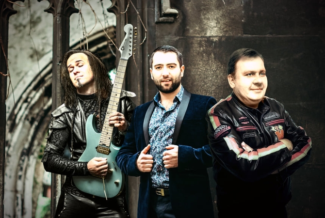 Mantas Vygantas (viduryje)