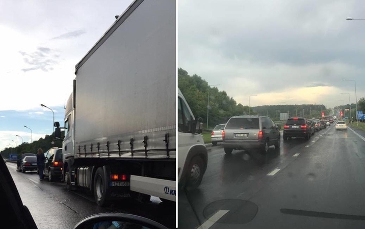 Ant Kleboniškio tilto – vilkiko ir lengvųjų automobilių avarija